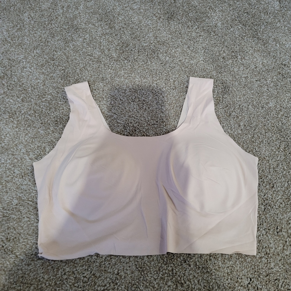 True & Co scoop neck bra